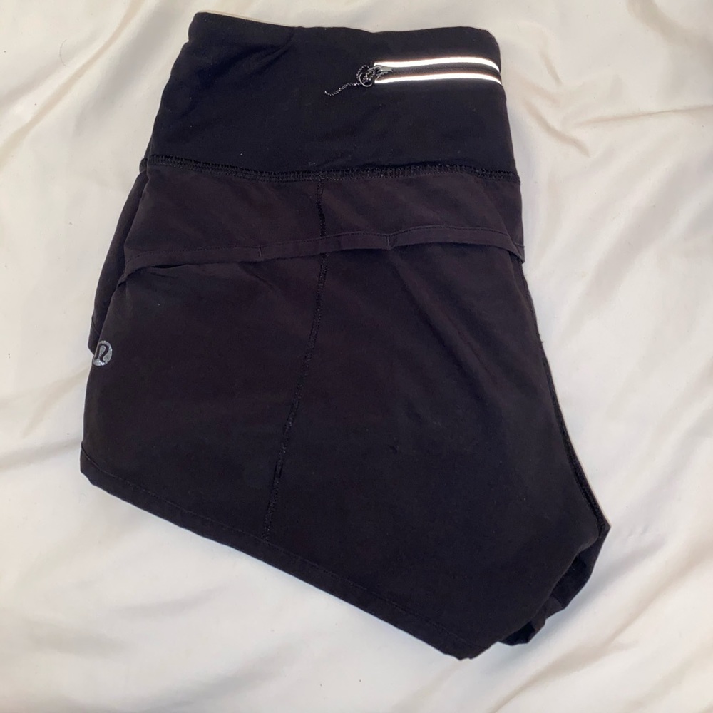 Lululemon size 4 shorts